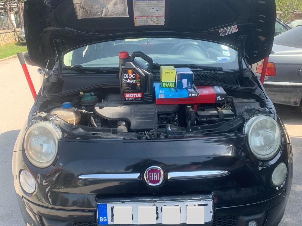 Fiat 500 при работа по фаровете и предната част